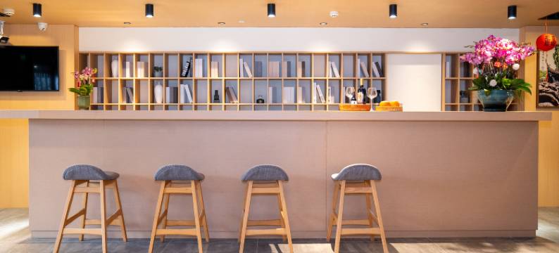 百林间温泉度假酒店(青城山站店)图片