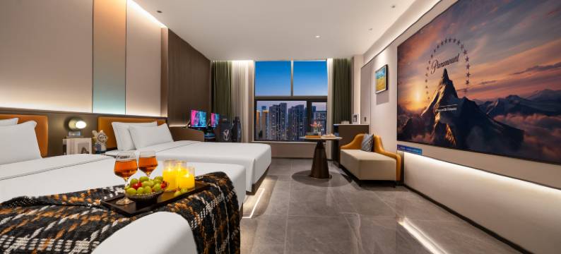 叶与晨电竞电影酒店(华北商厦沧州站店)图片