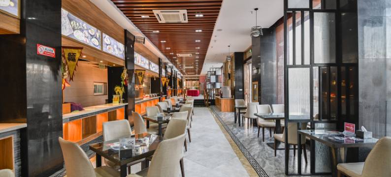 山里郎国际大酒店图片