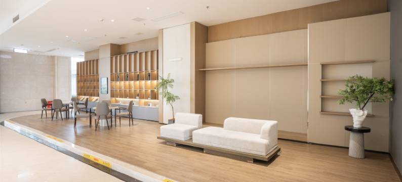 青岛胶州富华豪生酒店(胶东机场少海国家湿地公园店)图片