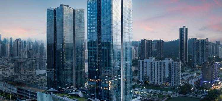 深圳大运新城黄阁坑地铁站亚朵酒店图片