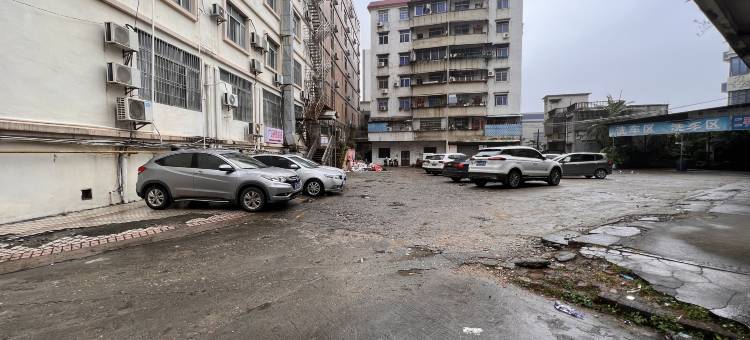 金沣·轻住酒店(阳春市政府汽车总站店)图片
