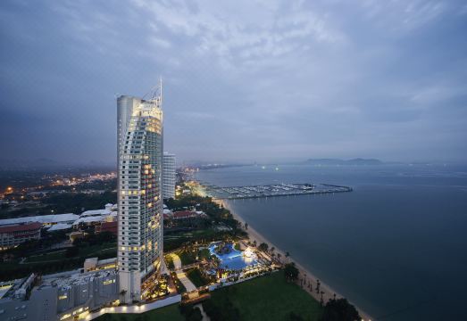 Mövenpick Siam Hotel Na Jomtien PattayaOver view