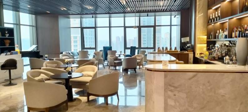 重庆山书水民宿(解放碑朝天门广场店)图片
