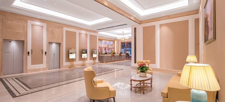 维也纳酒店(深圳国际会展中心蚝乡地铁站店)图片