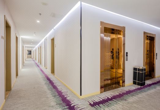 Aifeel Hotel (Shanghai Jiading Industrial Zone Tianhua College) Hotel Overview