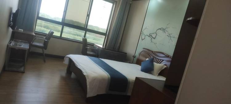 岳阳湖景酒店图片