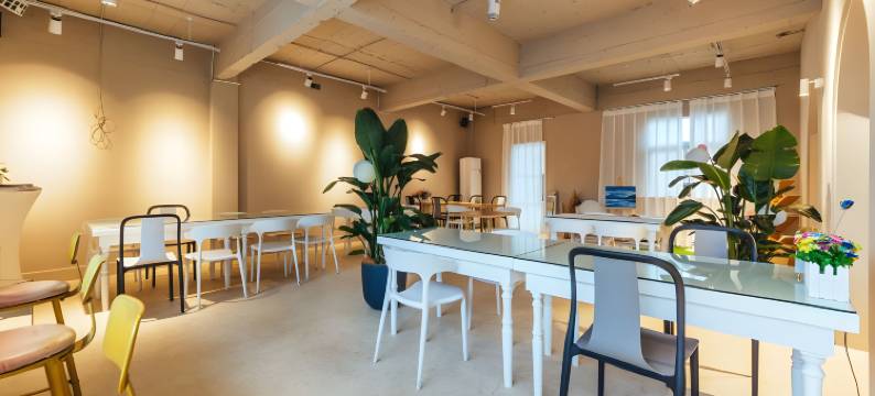 喏喏ROOF·里兹米拉酒店(昆明南屏步行街交三桥地铁站店)图片