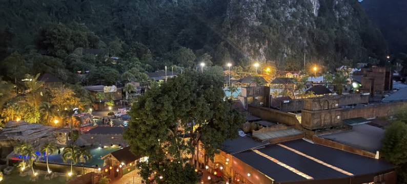 Ipoh Sunway Onsen Themepark Suite by IWH图片