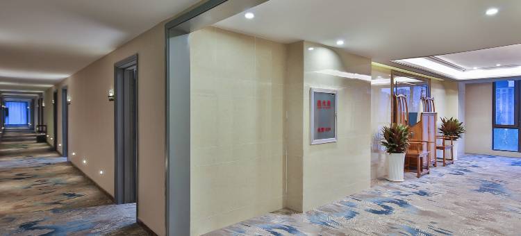 云居酒店(晋中大学城店)图片