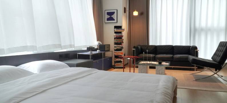 框也And Frame民宿(华发中城荟T2店)图片