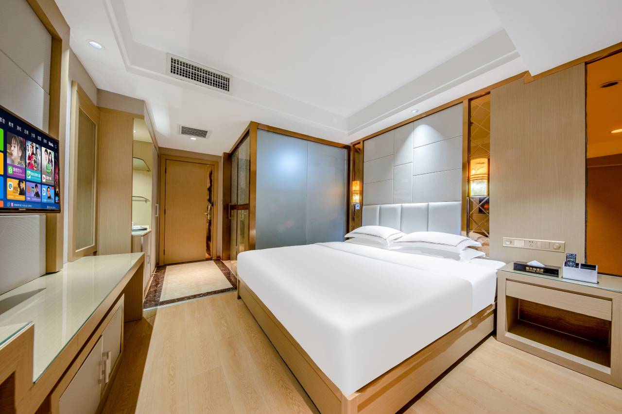 罗平留学中心地址