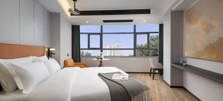 TOWO上品酒店(株洲火车站芦淞服装市场店)图片