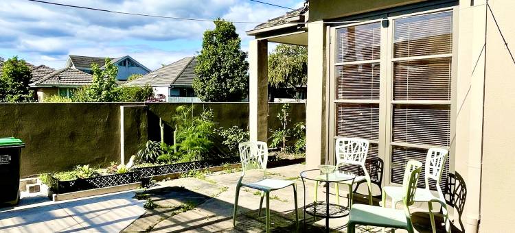 Four Season Home图片