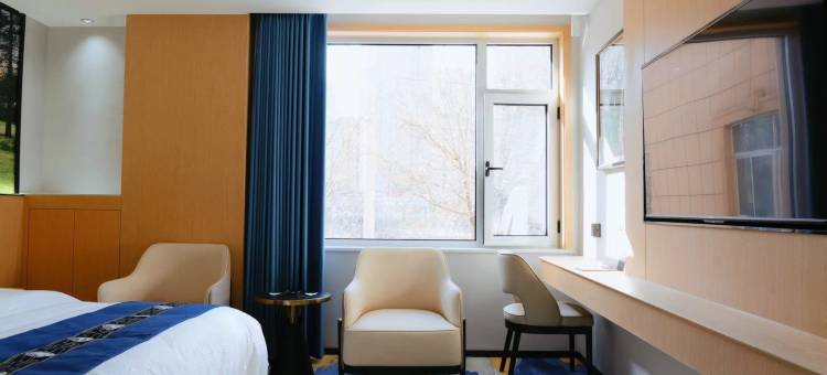 灵台星辰之星酒店图片