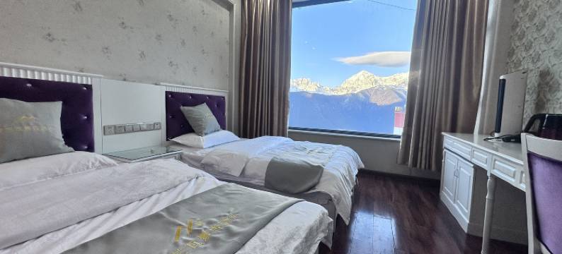 德钦格瓦坚景观酒店图片