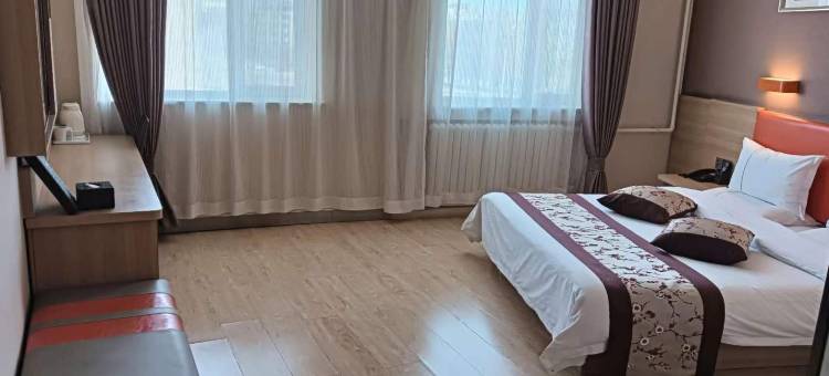 格尔木怡景品质酒店(火车站店)图片