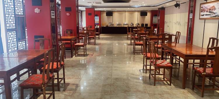 枫叶商务酒店(本溪火车站店)图片