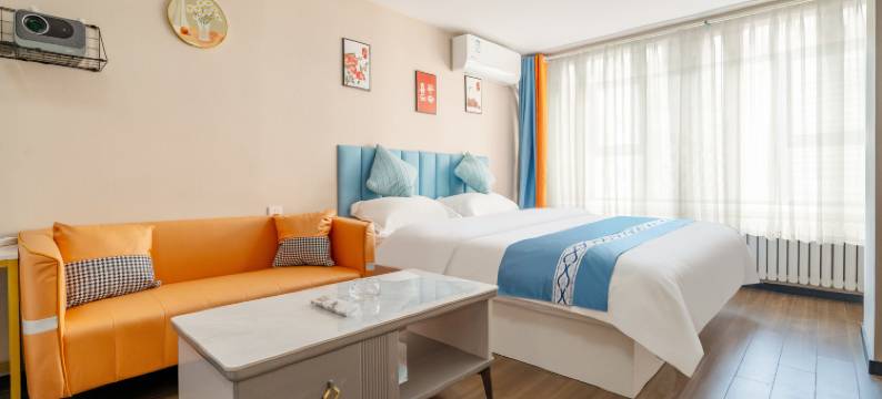 喜莱客酒店(大连威尼斯水城港东五街店)图片