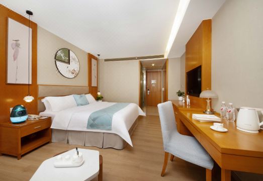 Jinhang Hotel (Shenzhen Shawan) Hotel Overview