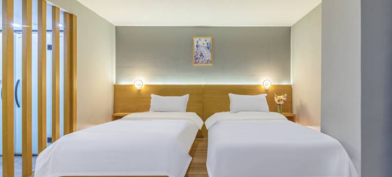 乐庭商务酒店(包头二附院师范学院店)图片