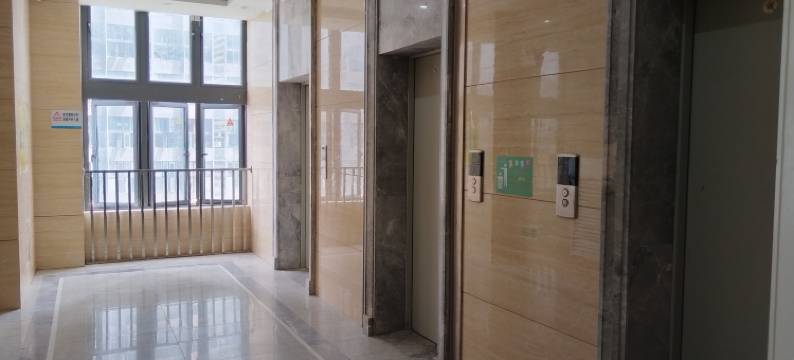 优嘉·轻奢影音Loft公寓(南昌聚仁国际店)图片