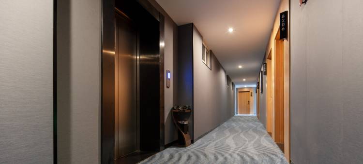 欢洋酒店(青岛城阳青春足球场店)图片