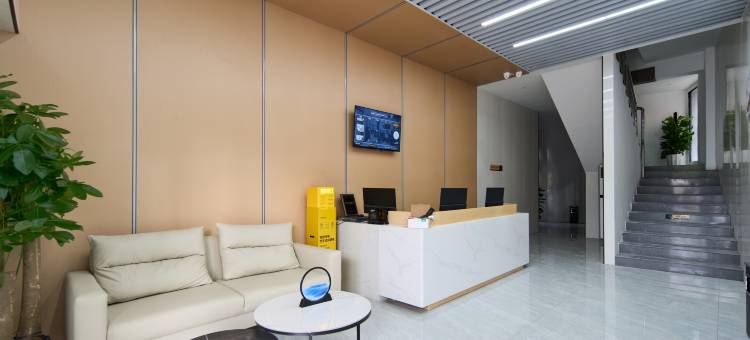 开蔓酒店(浮梁湘湖镇景德镇陶瓷大学店)图片