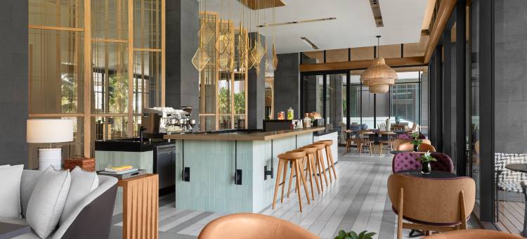 曼谷素万那普机场万豪万怡酒店(Courtyard Bangkok Suvarnabhumi Airport)图片