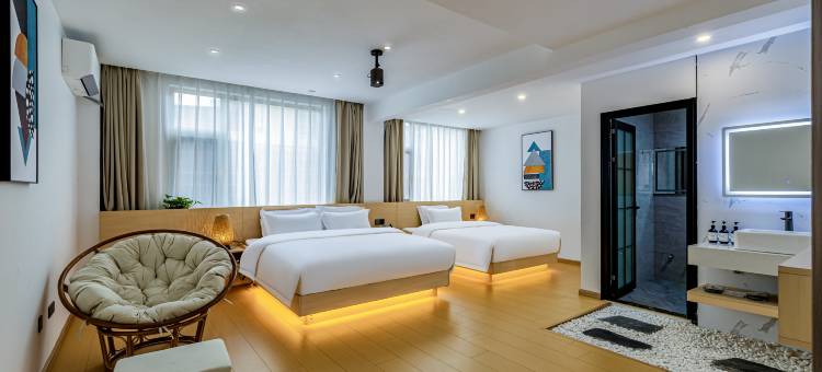 楚雄泊岸酒店(楚雄彝海公园店)图片