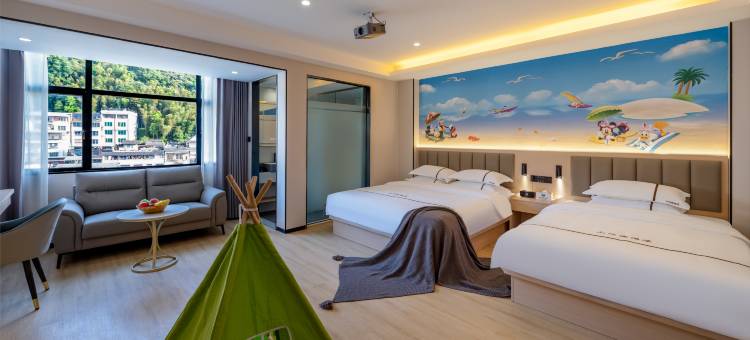 山屿城·全景智能影音酒店(桂林龙胜汽车站店)图片