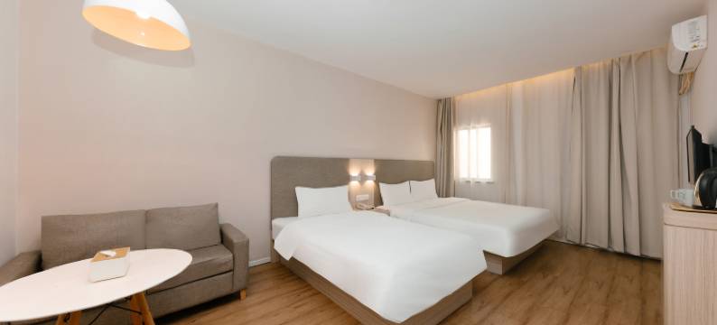 如家UP华驿精选酒店(上海国家会展中心临洮路地铁站店)图片