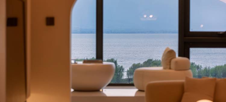 大理哈曼·Aromatic海景艺宿(大理高铁站洱海公园店)图片