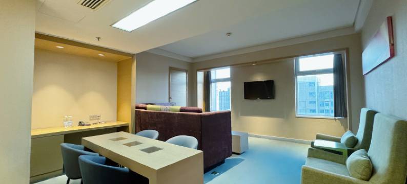 伏牛山饭店(郑州高铁东站郑东万象城店)图片