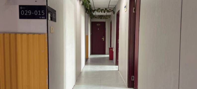 武汉华中商务宾馆(光谷步行街华中科技大学店)图片