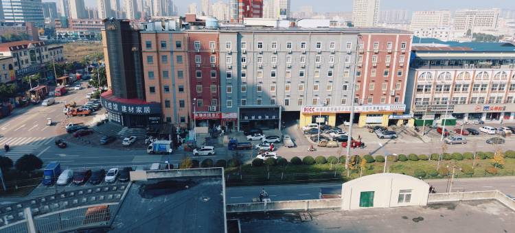 轻享季酒店(光彩大市场火车站店)图片