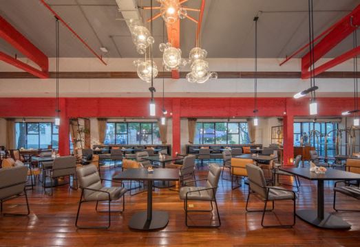 Ramada Encore by Wyndham Shanghai Pudong Airport Hotel Overview