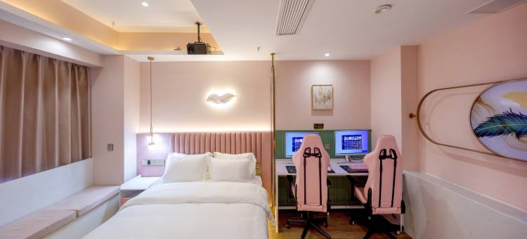 萤火电竞酒店(鄂州吾悦广场店)图片