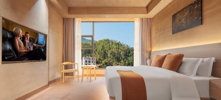 云隐山居民宿(莽山大峡谷漂流景区店)图片