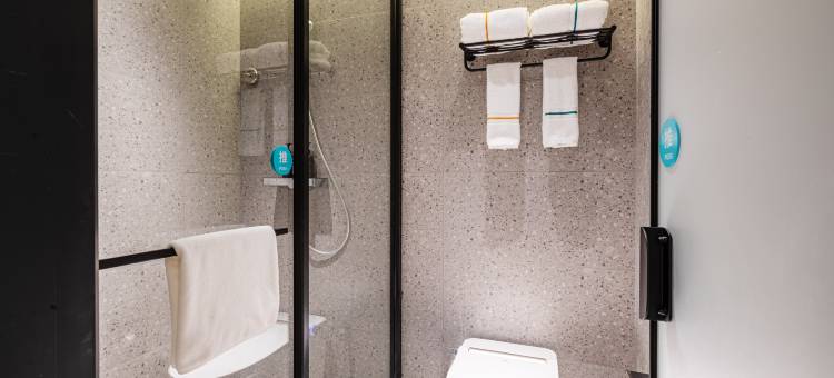 城市便捷酒店(景德镇陶阳里陶瓷古玩城店)图片