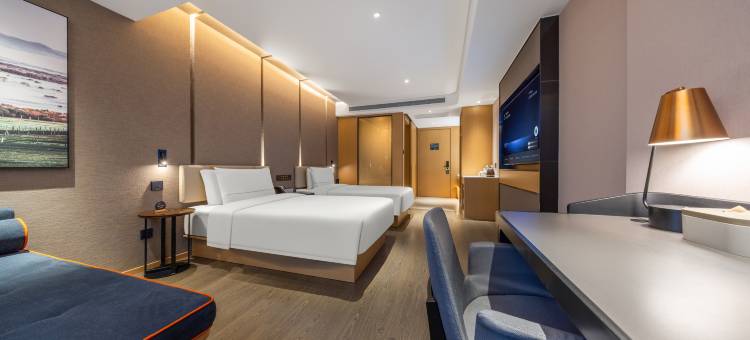 长沙国金中心亚朵酒店图片