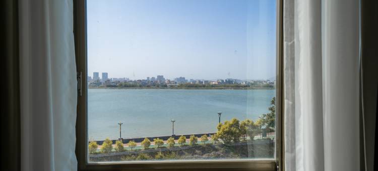 花筑·润和万庭江景民宿(潮人公园店)图片