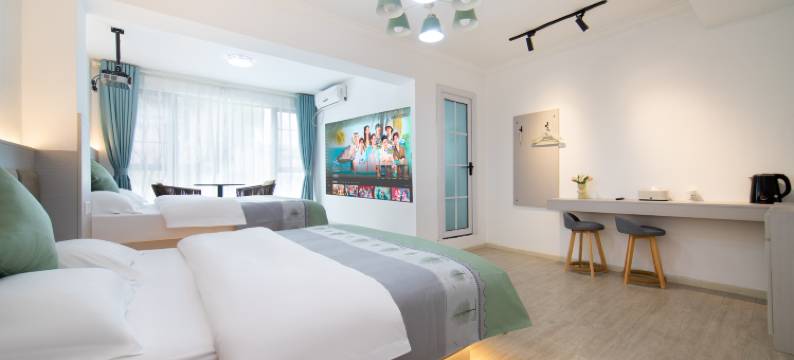 昆明滇池留宿客栈(滇池海埂大坝店)图片