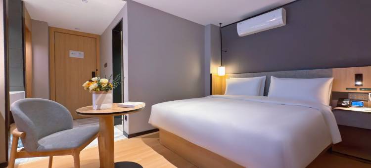 品睿酒店(济南泺口服装城动物园店)图片