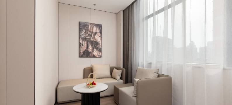 武汉汉口江滩黎黄陂路亚朵酒店图片