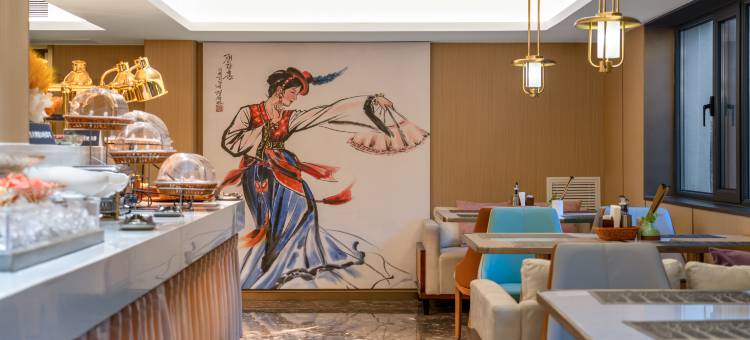 云居酒店(延吉延边大学西市场店)图片