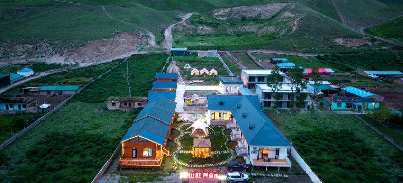 新源山旺民宿(那拉提店)图片