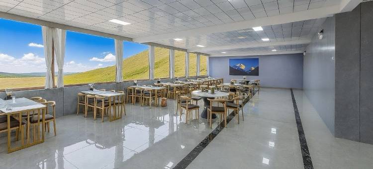 氧立方云庭酒店(珠峰小镇店)图片