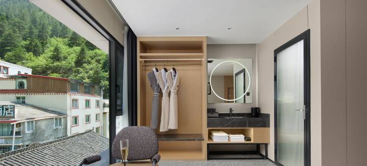 YOUJIA·悠家民宿(九寨沟游客中心店)图片