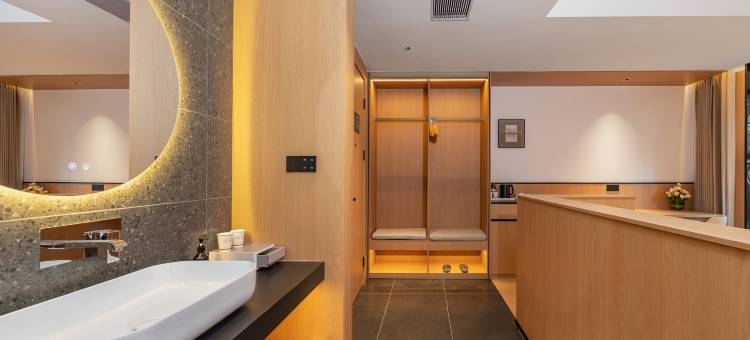 设计师酒店(宜昌解放路步行街二马路店)图片